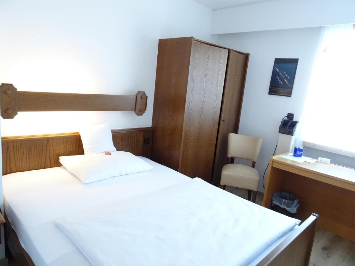 Aparthotel Zum Dom Kleinblittersdorf エクステリア 写真