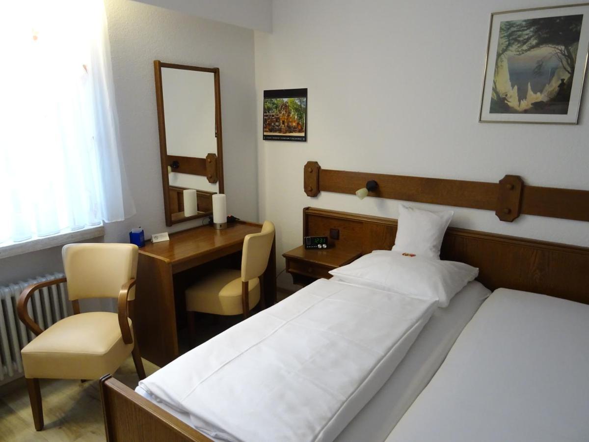 Aparthotel Zum Dom Kleinblittersdorf エクステリア 写真