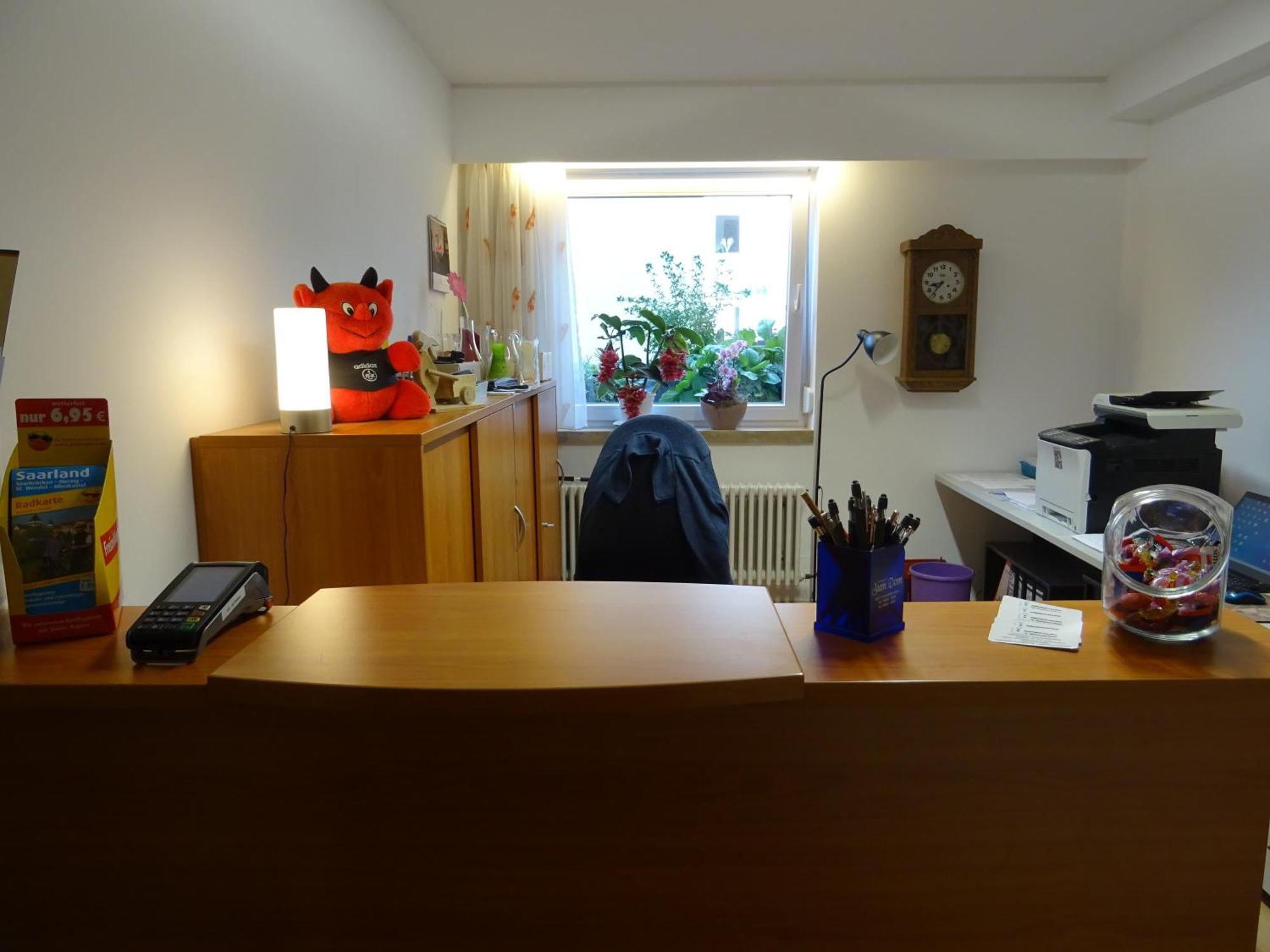 Aparthotel Zum Dom Kleinblittersdorf エクステリア 写真