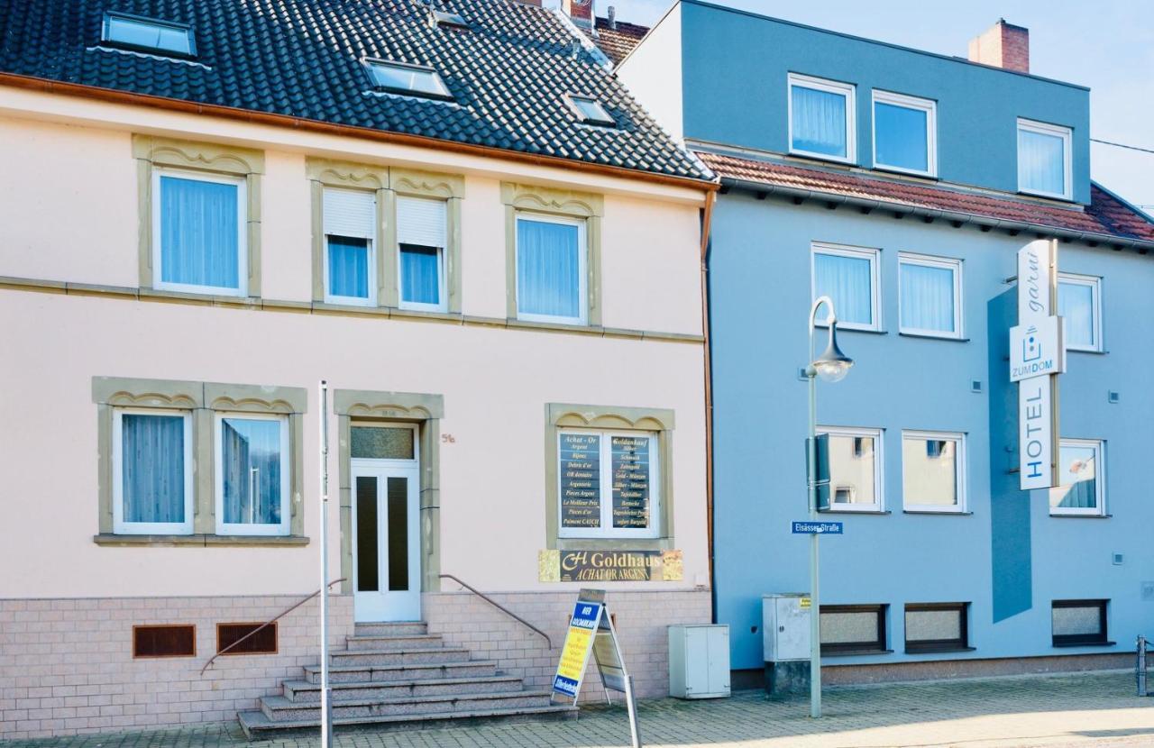 Aparthotel Zum Dom Kleinblittersdorf エクステリア 写真